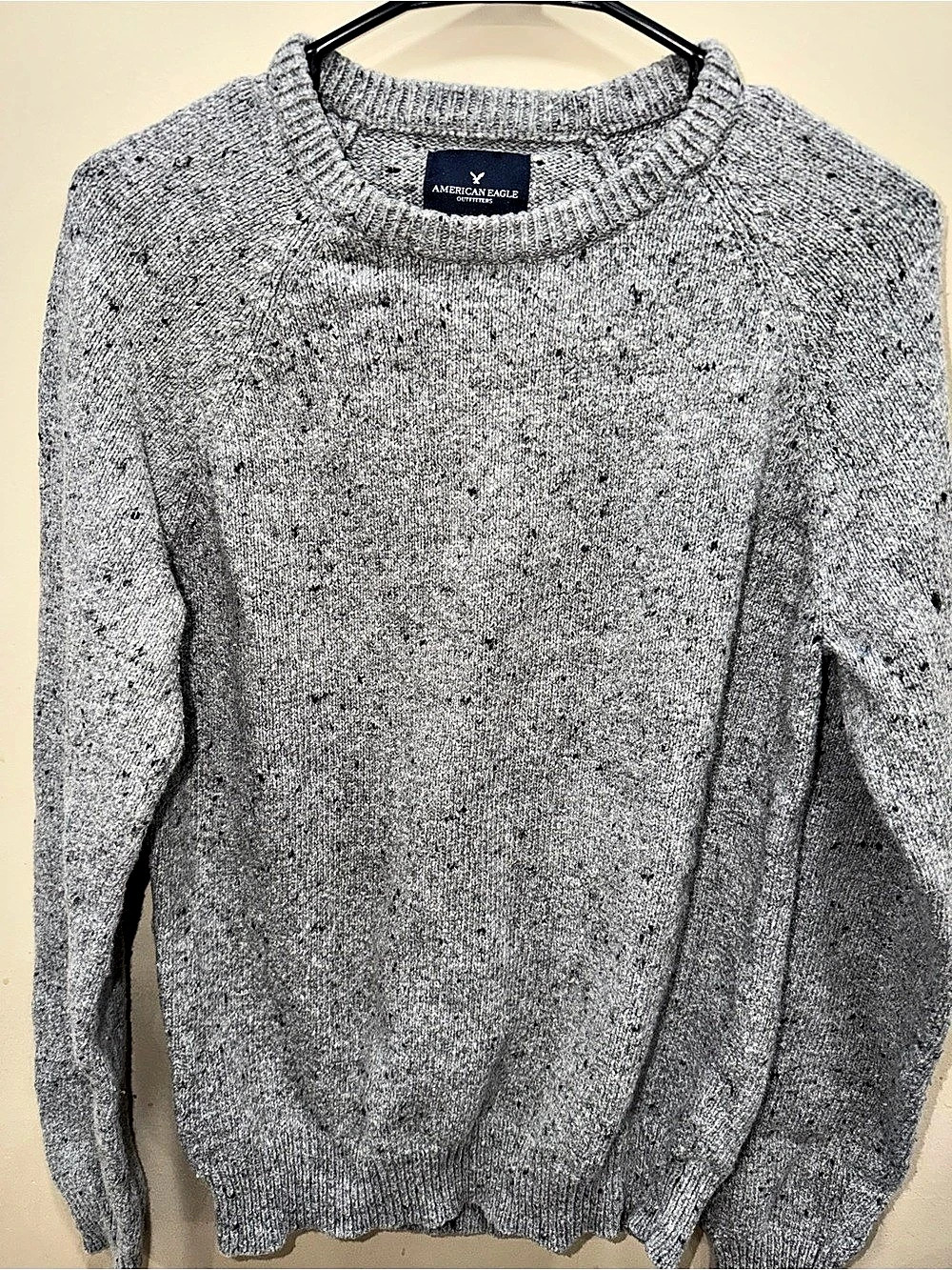 American Eagle Outfitters Men's Gray Speckled Crewneck Size Medium
